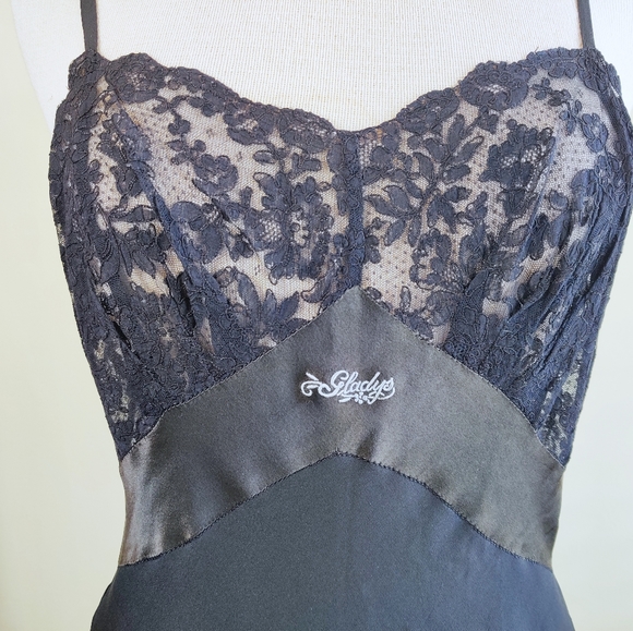 Vintage 1930's Glamourous Black Bias Cut Silk/Lace Slip-Dress  Bound Scallop Hem - Picture 3 of 11